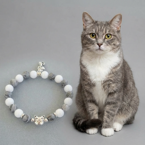 Custom Light Gray Tabby White Cat Bracelet