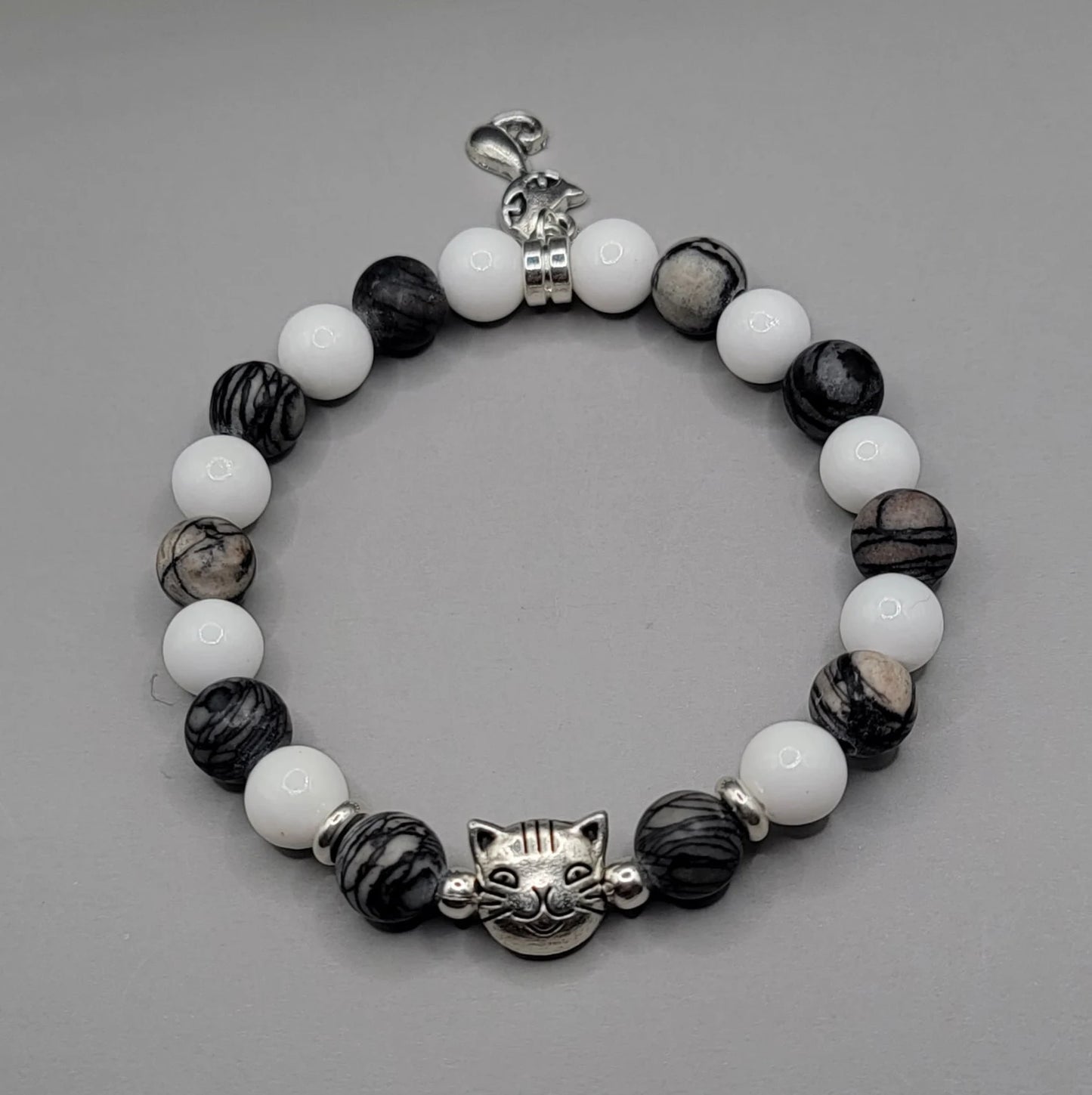 Custom Gray Tabby White Cat Bracelet